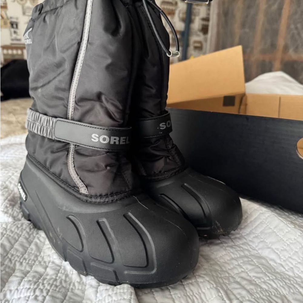 Sorel Black Snow Boots